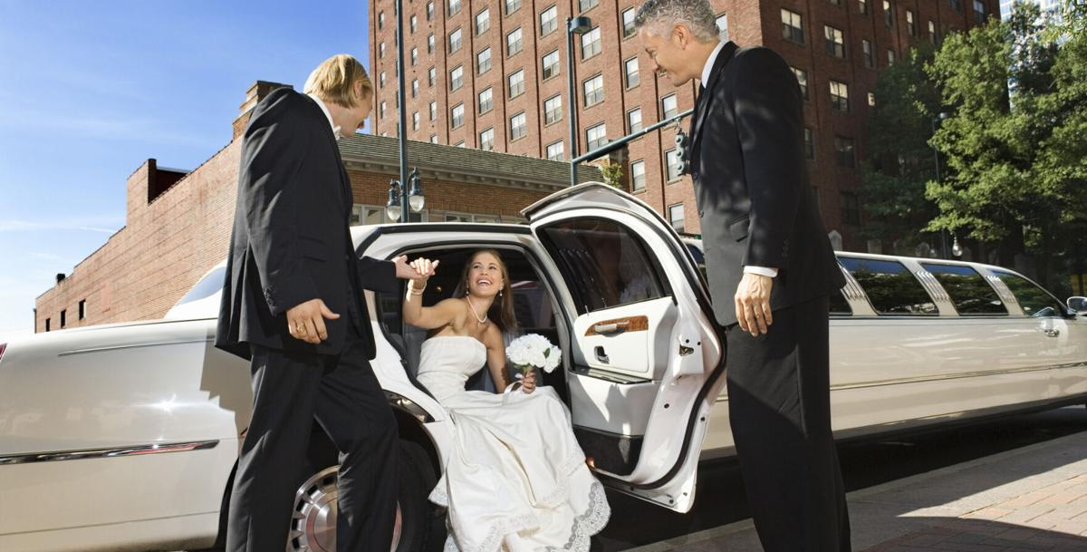 Luxury Limo Transportation Boston, MA